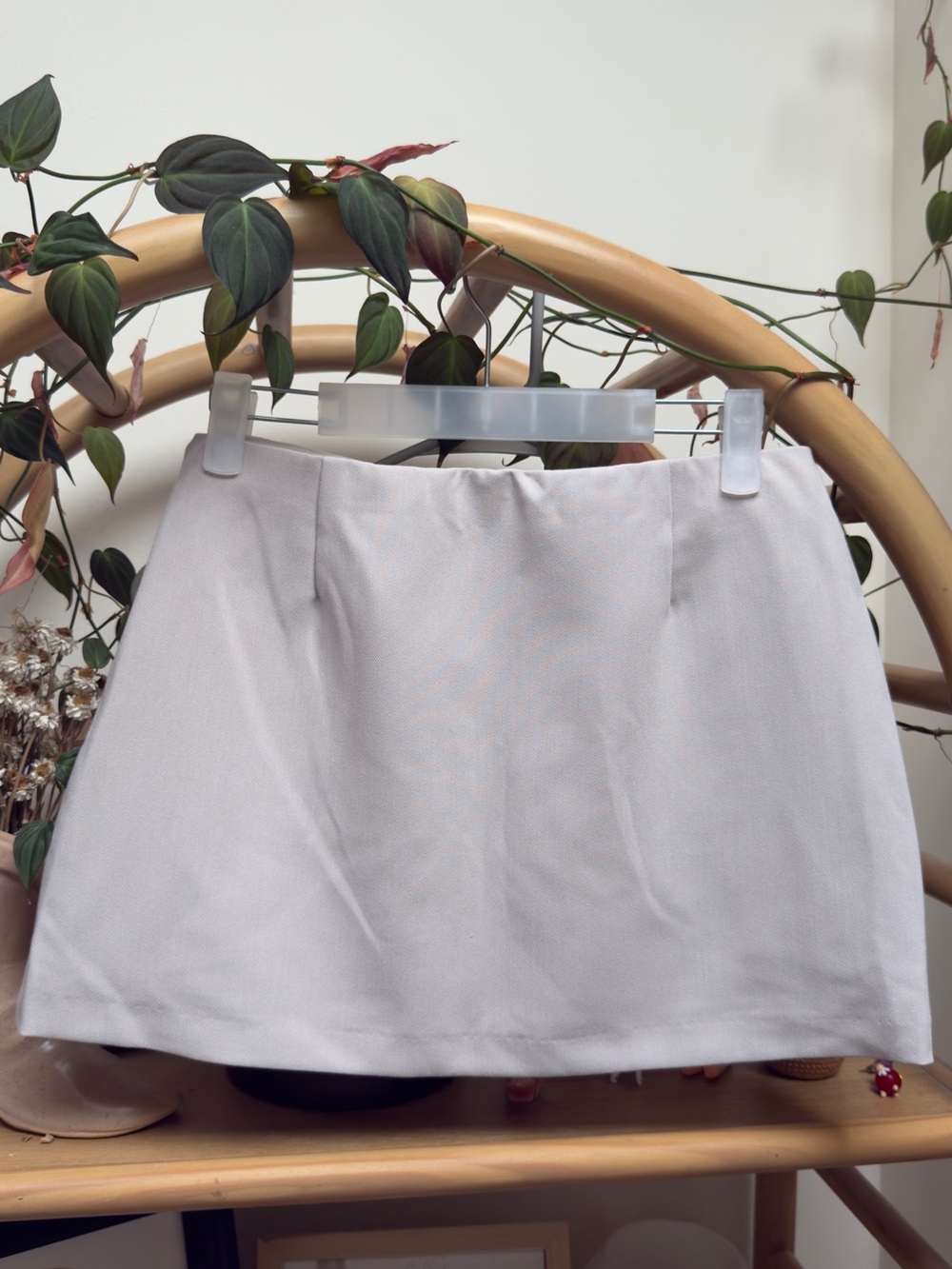 Abercrombie & Fitch Taupe Mini Skirt with Undershorts size small - Picture 3 of 7